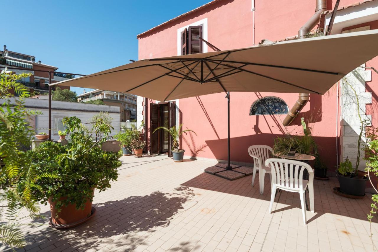 Bed and Breakfast Cornelia Penthouse Рим Экстерьер фото